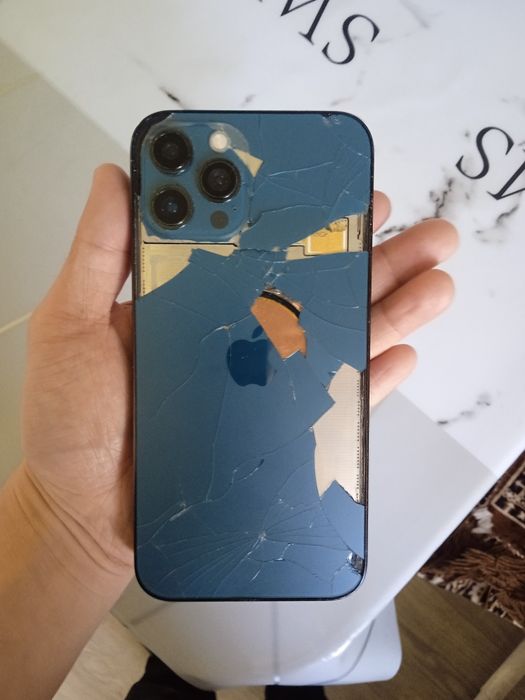Iphone 12 pro max на запчасти