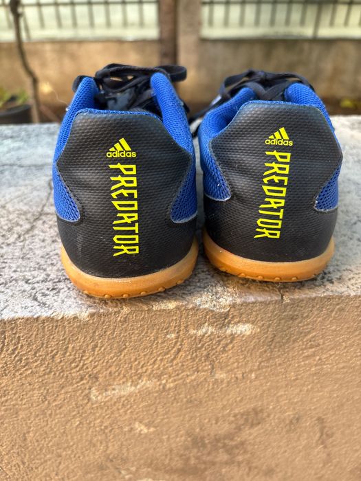 Adidasi de fotbal Adidas Predator