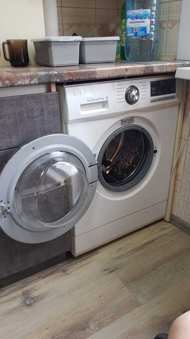 стиральная машинка б.у LG