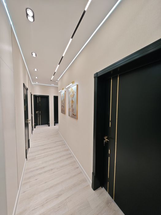 3 xona 94 kv.m yangi bozor orqasi