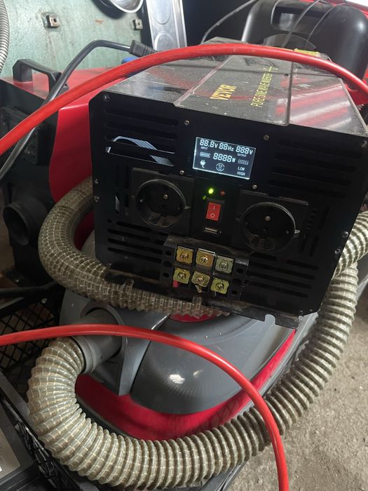 Продавам инвертори