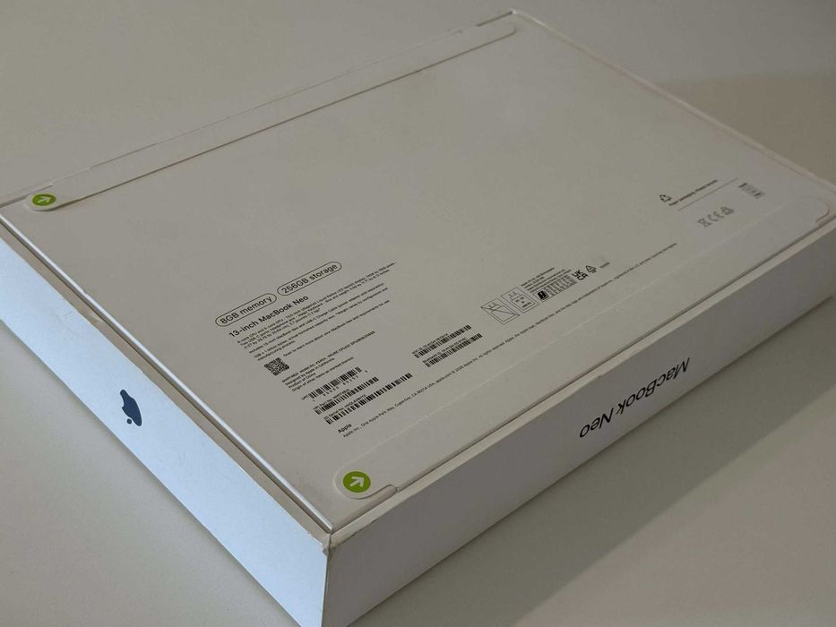 Бартер! НОВ! Macbook Neо Indigo (Син)