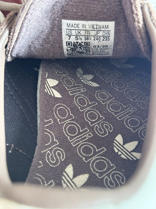 Adidas Spezial женские