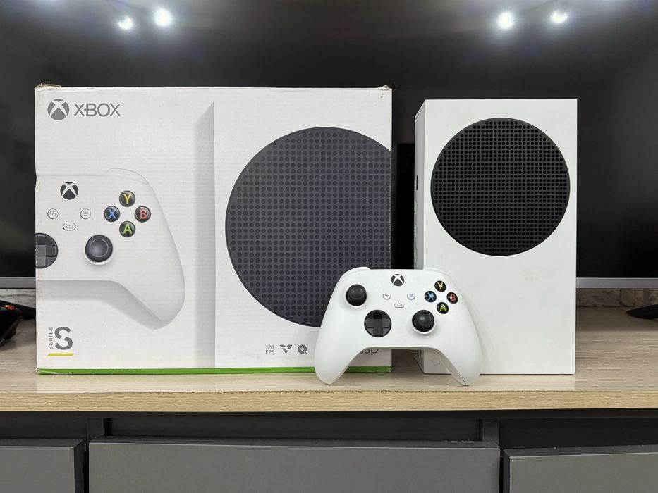 Продам xbox series s