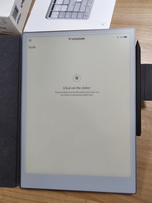 ReMarkable Paper Pro 11.8 + чехол + стилус