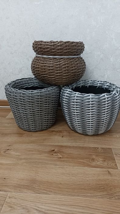 продам кашпо из ротанга