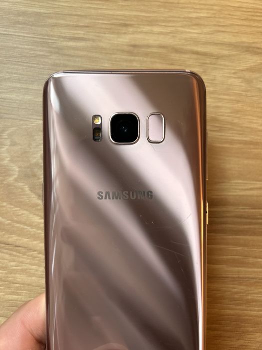Телефон Samsung Galaxy S8 64 GB