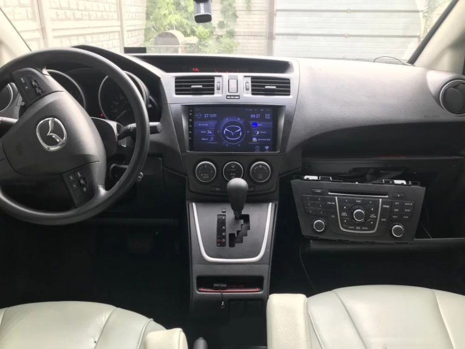 Navigatie Mazda 5 ( 2010 - 2017 ) Noua Garantie Camera Marsarier