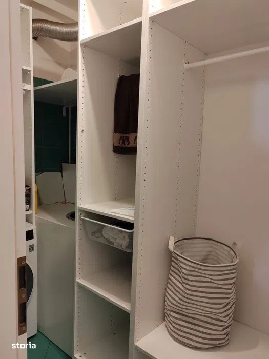 Studio | Piaţa Romana | Metrou Romana 3' | Cartureşti Verona | Moder