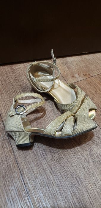 Туфельки для маленькой принцессы.