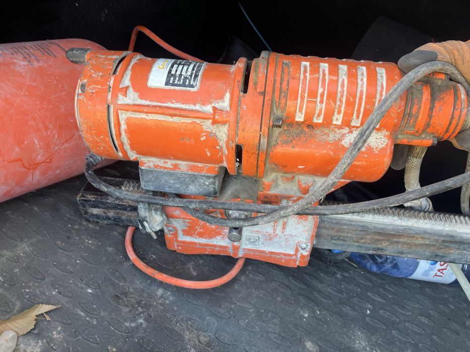 Бурилщик аппарат