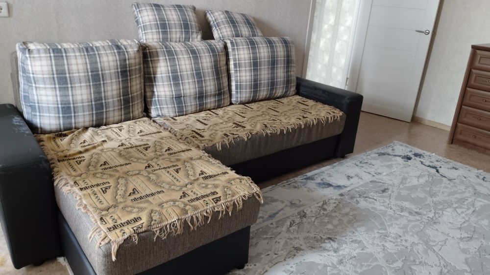 Диван, в хорошем состоянии