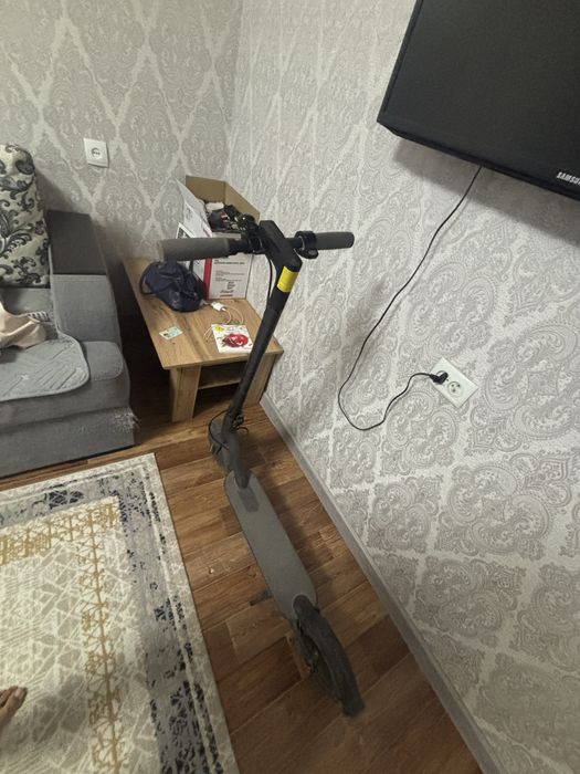 Самокат б/у в хорошем состоянии