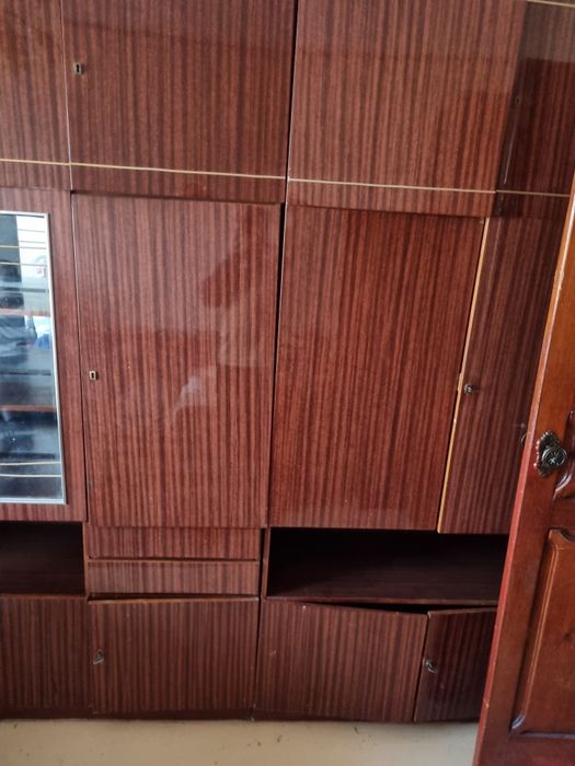 Отдам шкафы даром