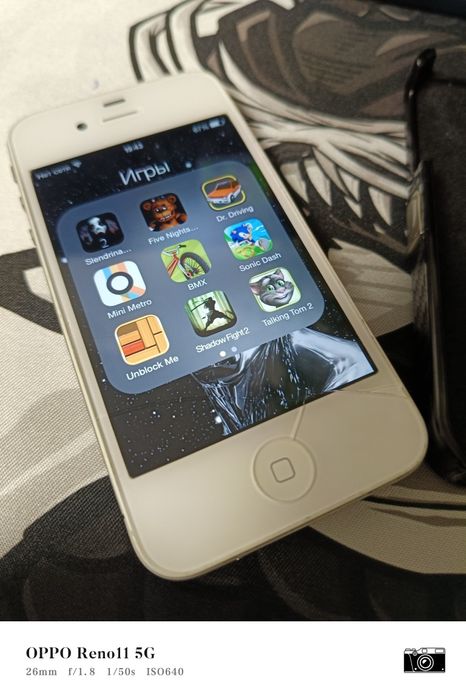 iPhone 4s, описание