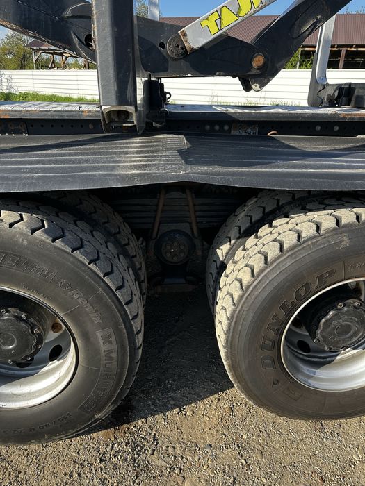 Camion forestier MAN TGS 33.500 din 2019, fabricație Germania