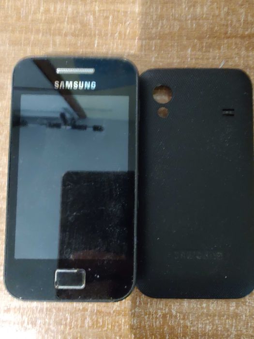 Samsung ace използван работещ