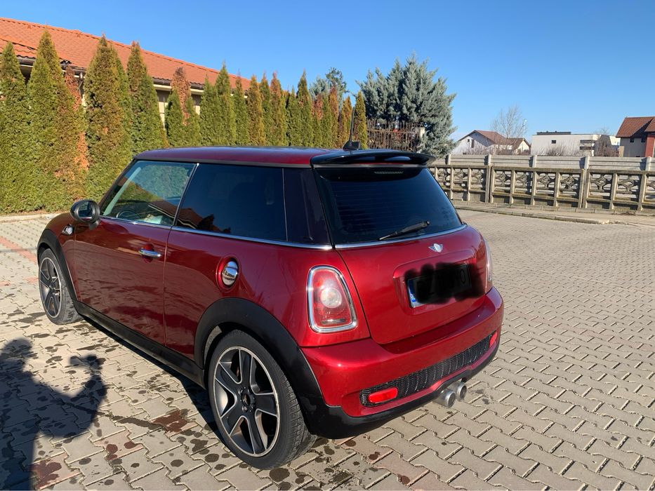 Bara fata Mini r56 S si spate