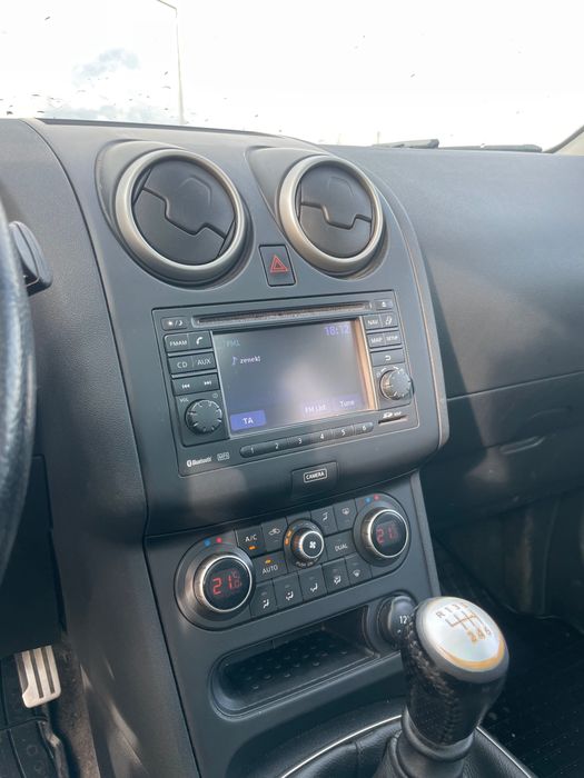 Mașina SUV Qashqai+2 4x4, 1598 cm3, 260.000 km, 2012