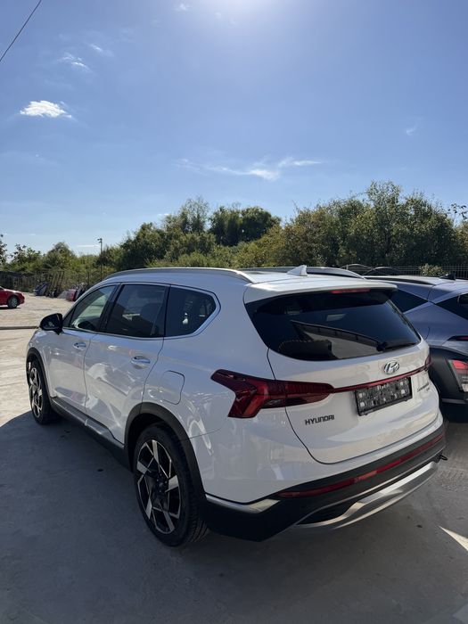 Hyundai Santa Fe 2021 FACELIFT AUTOMAT 2.2 DIESEL avariat / avariate / lovit / lovite