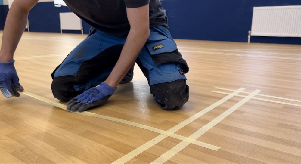 Профессиональная укладка напольных покрытий