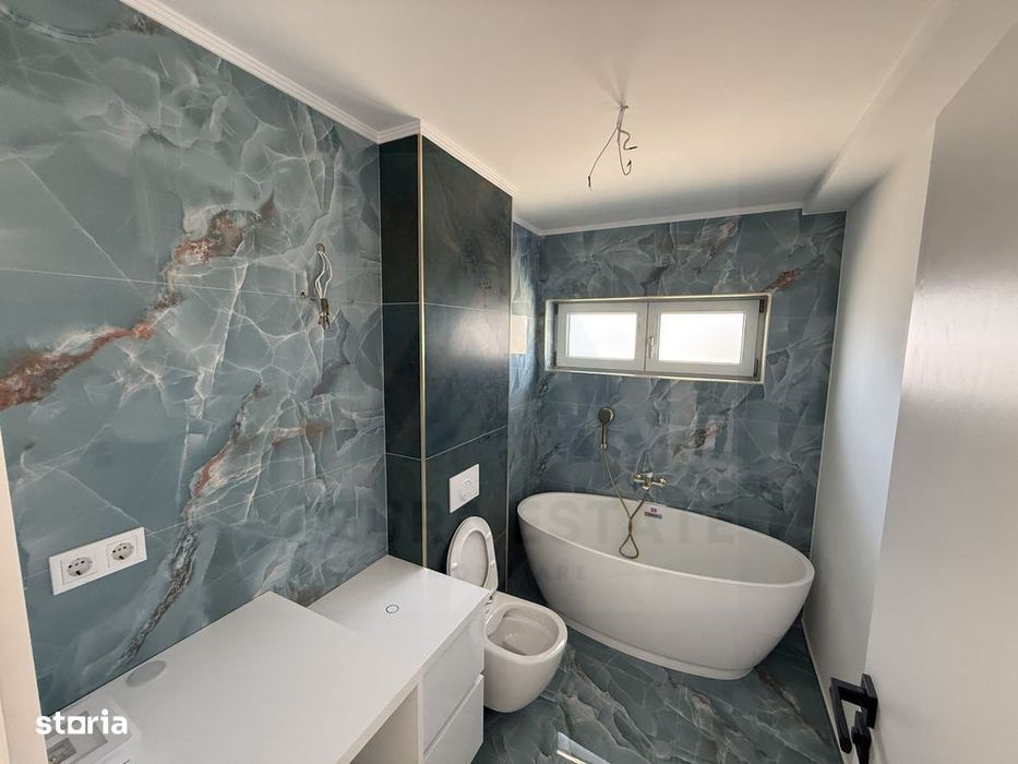 Apartament 3 camere nemobilat 83 mp utili terasa 9 mp Cartier DaVinci
