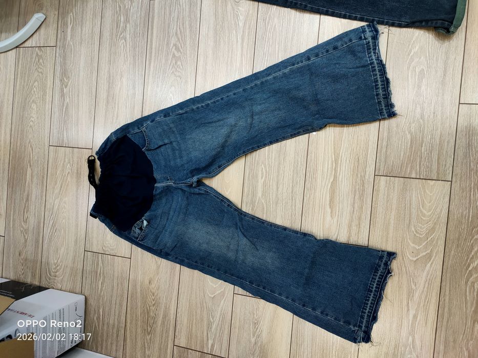 Продам джинсы для беременных