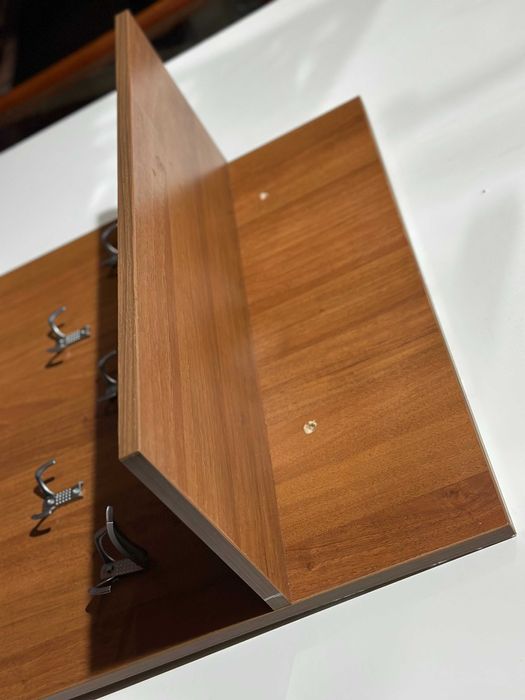 Cuier solid de perete; Cuier 150x70 cm cu agatatori