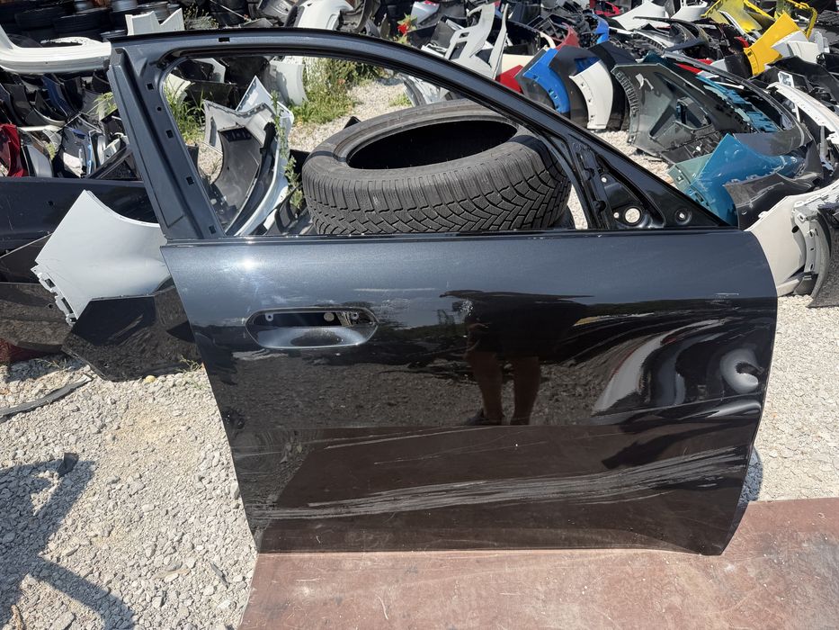 Врата BMW X1 U11 2022 год.-