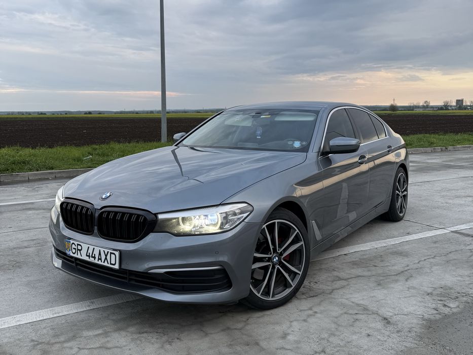 BMW Seria 5 G30 520d xDrive Aut. HUD // LED // Piele