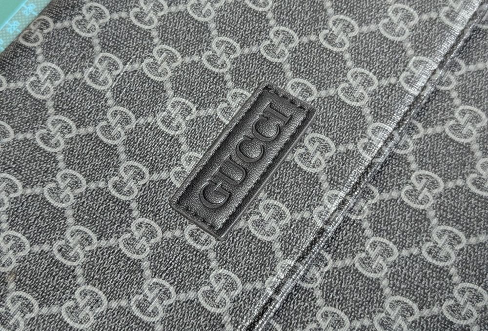 Продам сумку Gucci