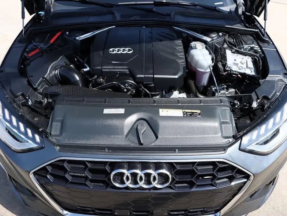 Audi A4 45 S line Premium Plus 2023