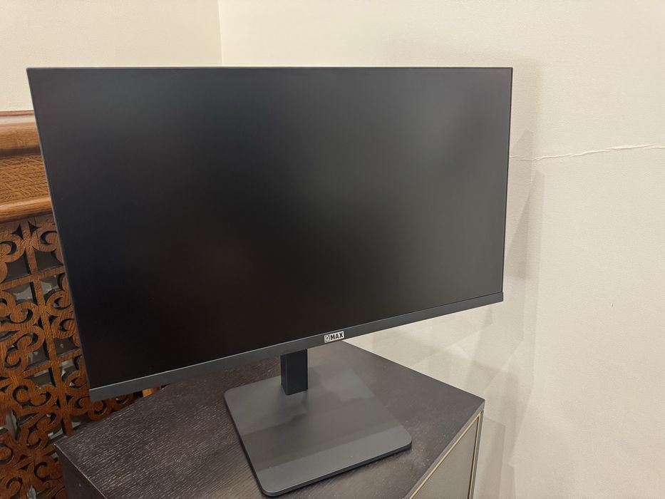 Монитор QMAX (24 дюйма)