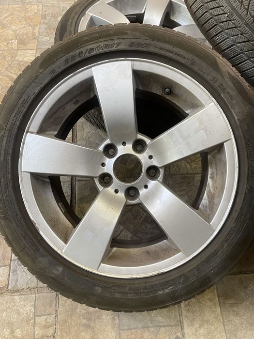 Джанти със зимни гуми комплект 5х120 17 BMW E60/E61 style 122