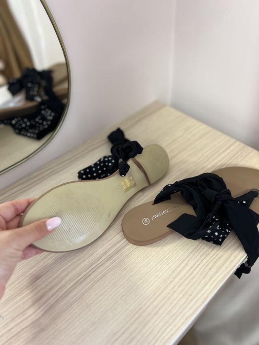 Sandale joase, marimea 38