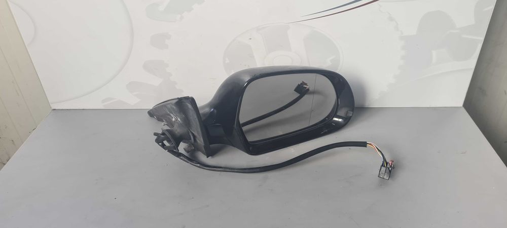 Огледало Audi A4 2009г.