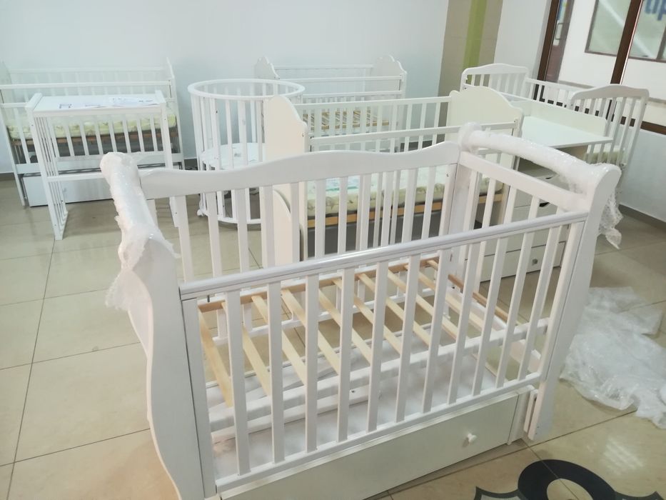 Сборщик мебели, сборка, разборка мебели