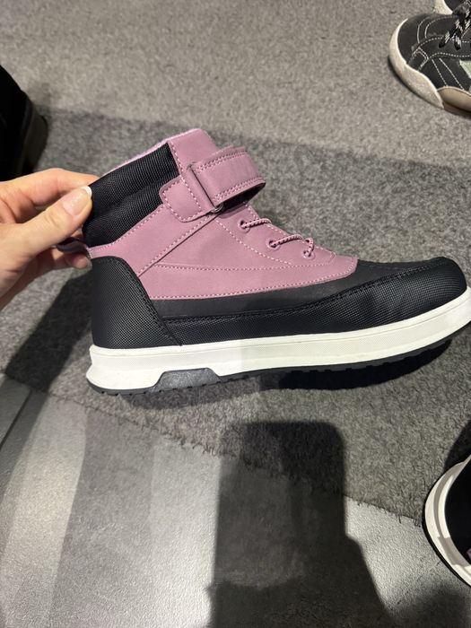 Ботинки утепленные