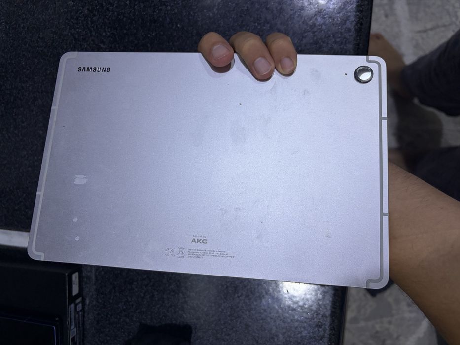 samsung tab s9fe pamit 6.128g holati ideal oqip tel qlila