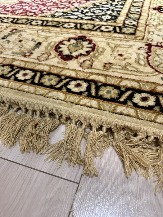 Продам ковер/ кілем размер 3/4м.кв