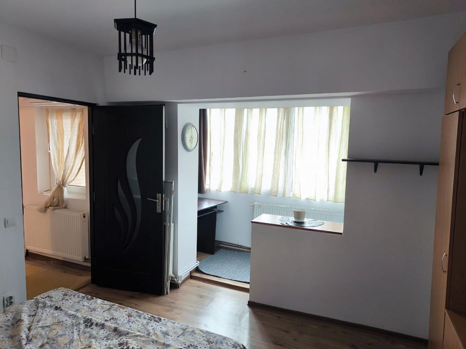 Vând apartament 2 camere