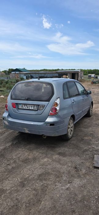 Suzuki liana 2005