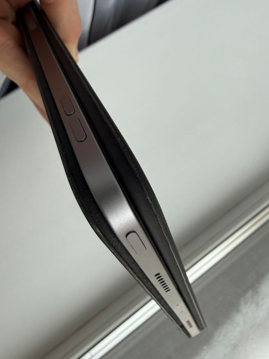 Ipad pro 11 m2 256 94% + apple magic keyboard оригинал