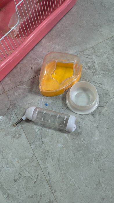 Продам клетку для хомяка