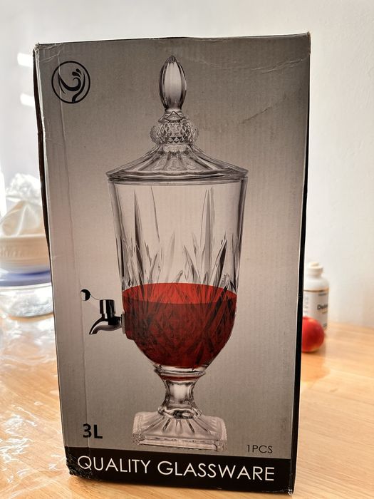 Лимонадница в серо-голубом оттенке.