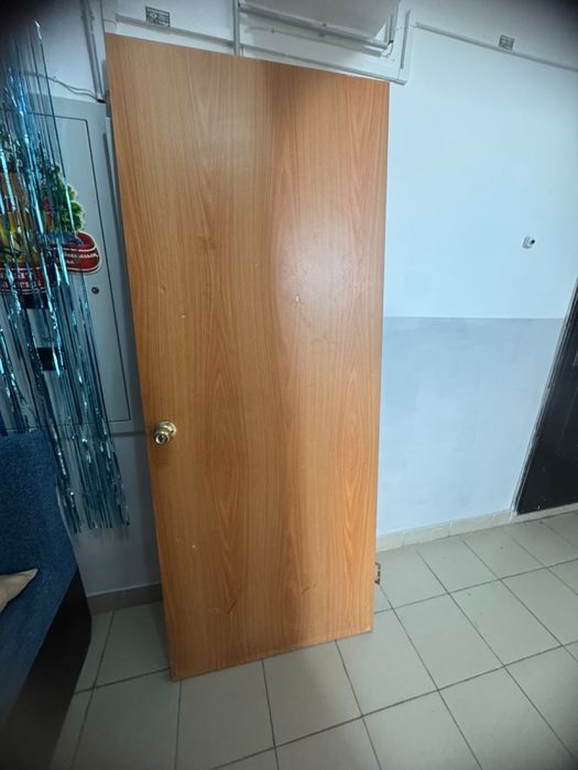Продам межкомнатные двери