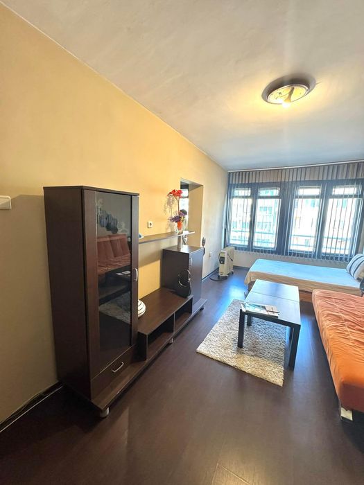 Дава се под наем Едностаен апартамент в София, Зона Б-5 - 40 кв.м за 348.84 € - Снимка #1