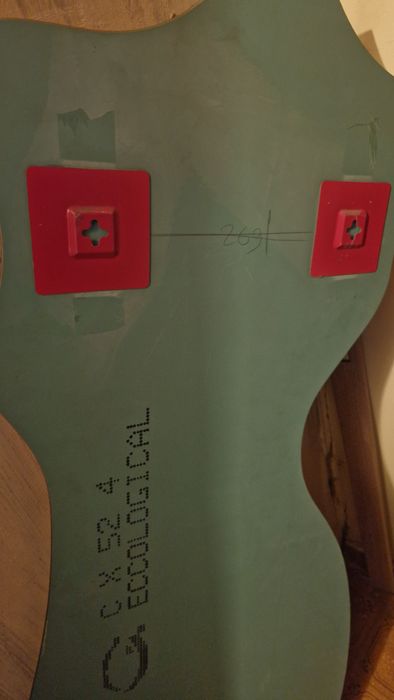 Продам  настенное зеркало