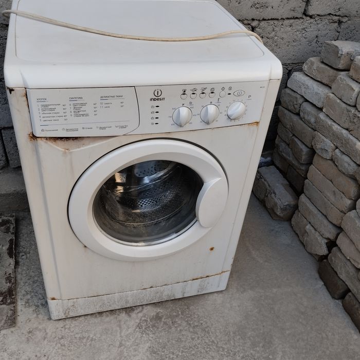 Продается стиральная машина.