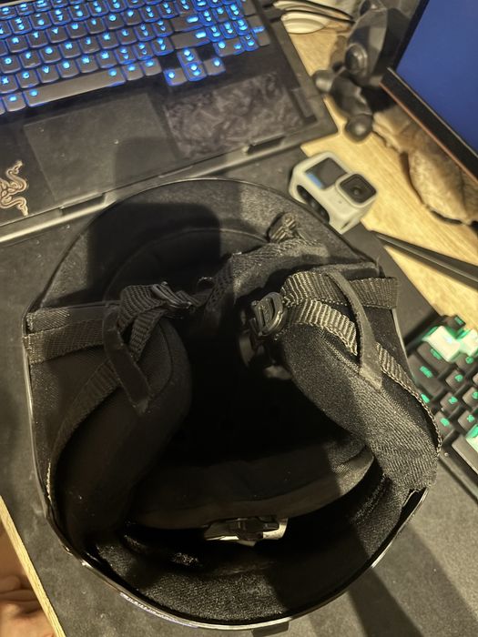 Каска за ски н Uvex